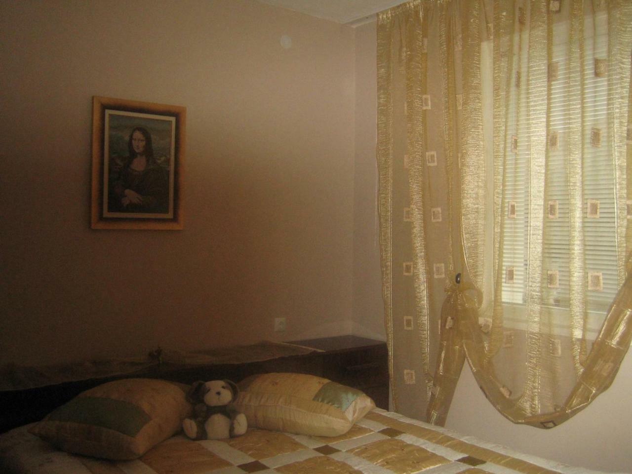 Velkovski Guest House Chisaria Zewnętrze zdjęcie