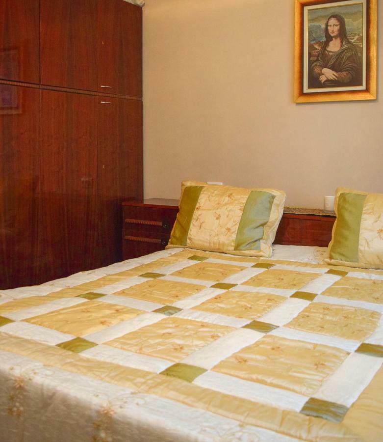 Velkovski Guest House Chisaria Zewnętrze zdjęcie